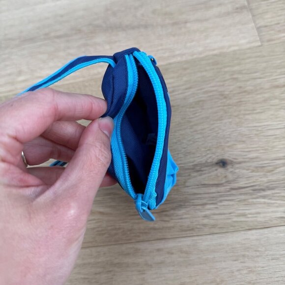 American Girl Y2K One Strap Soccer Bag Backpack for 18” Doll Blue Zip Close EUC - Picture 3 of 8